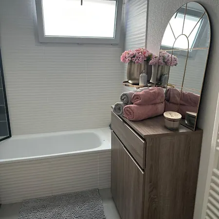 Cosy Апартаменты *